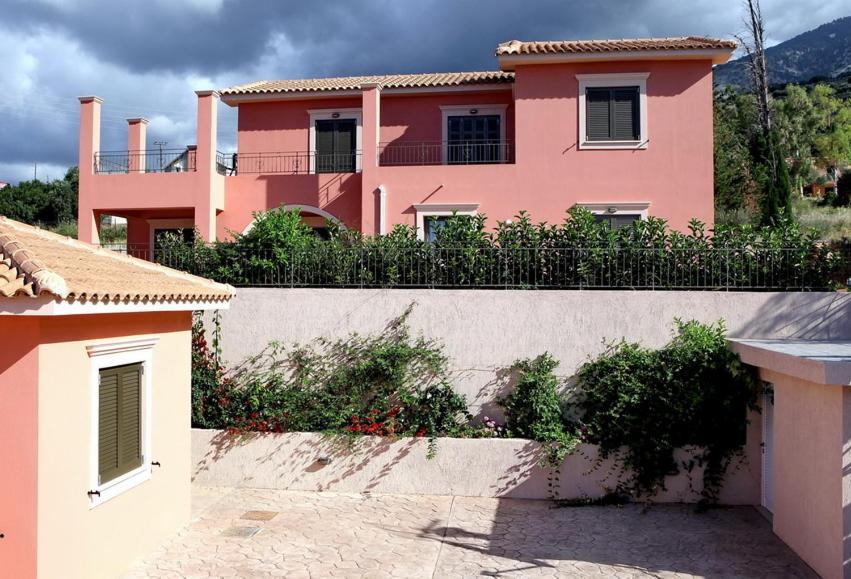 Provenzo And Meliti Villas Lourdata  Extérieur photo